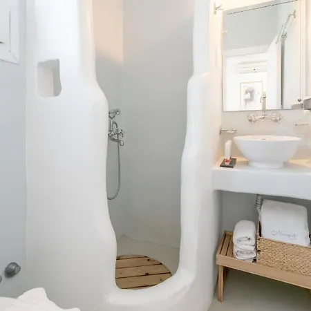 Ninemia Aparthotel