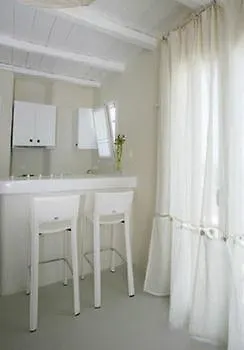 Aparthotel Ninemia Kionia